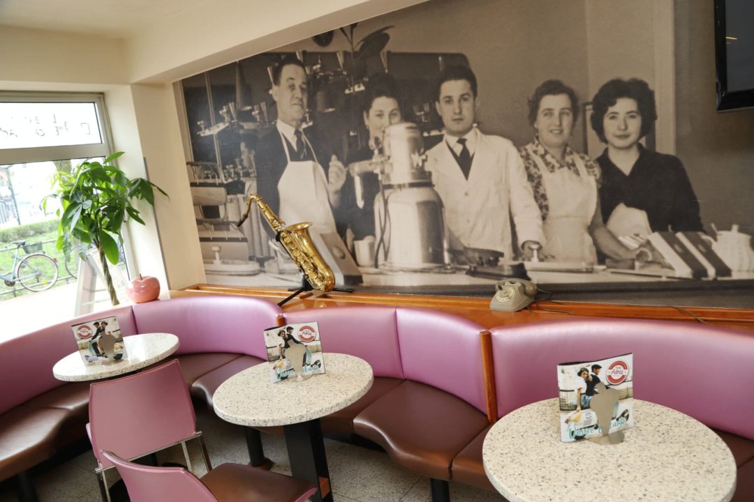 Eiscafe in Moers | Frisch zubereitetes Speiseeis mit und ohne Früchten
